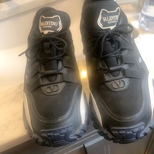 Mens Valentino Garavani shoes